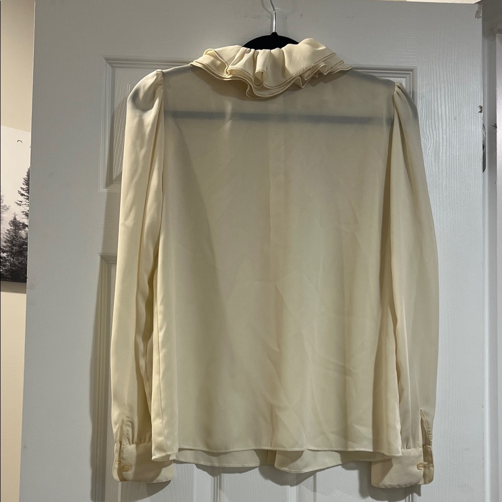 St. John Ivory Blouse with Tie Neck - Picture 6 of 10